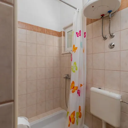 2670c شقة دراسنيتش